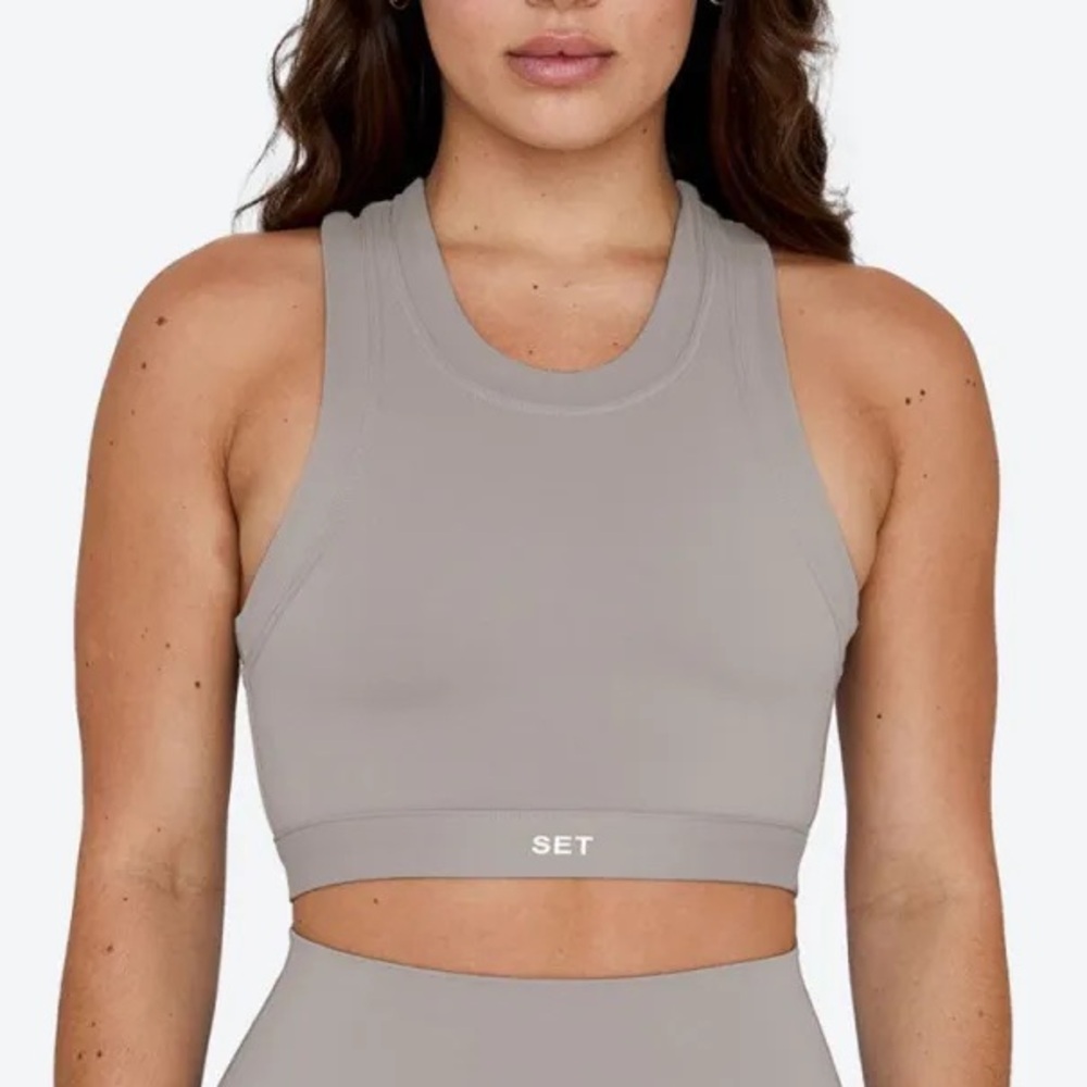 SET Active SPORTBODY™ High Neck Bra